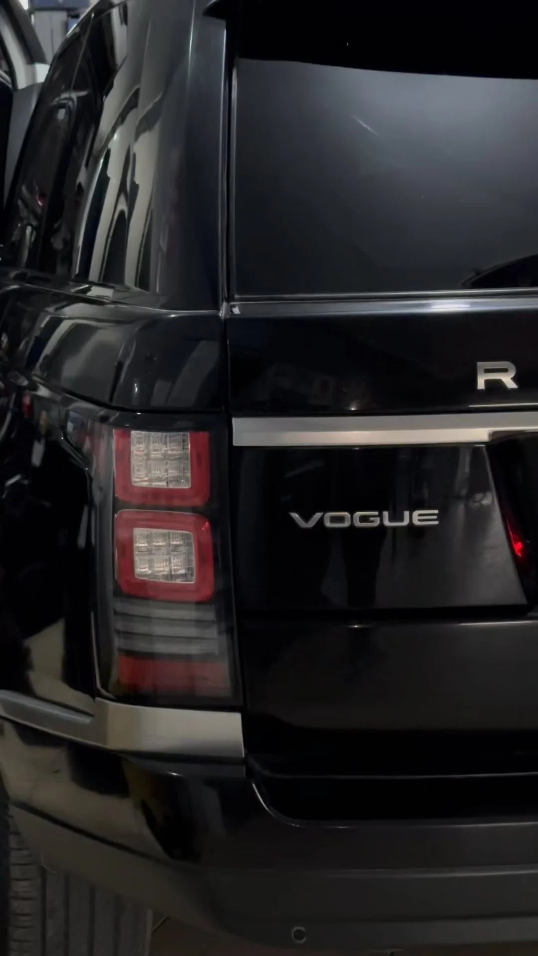 İzmir Range Rover Vogue Havalı Süspansiyon ve Airmatic Bakımı